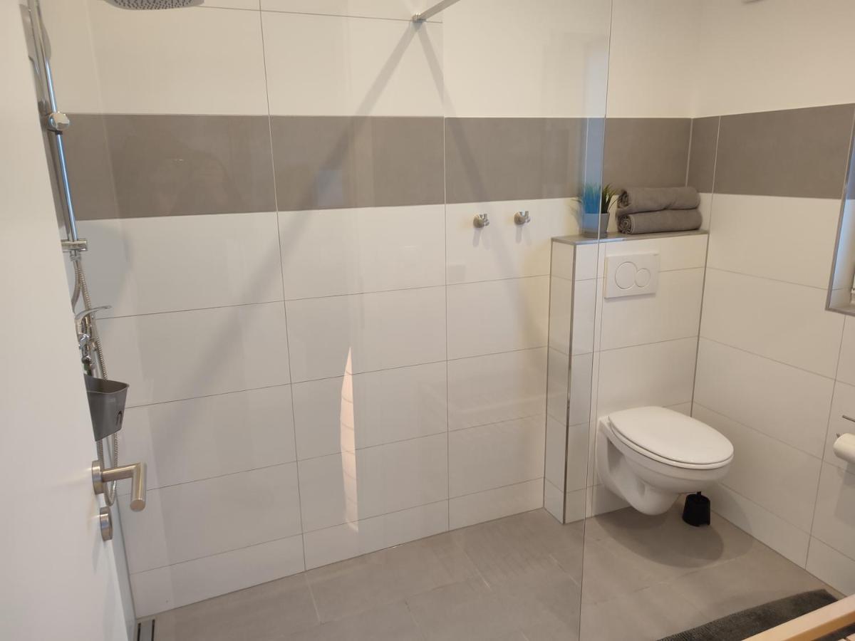 Ferienwohnung Suedpfalz Weingarten  ภายนอก รูปภาพ