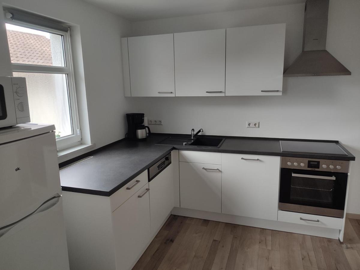 Ferienwohnung Suedpfalz Weingarten  ภายนอก รูปภาพ