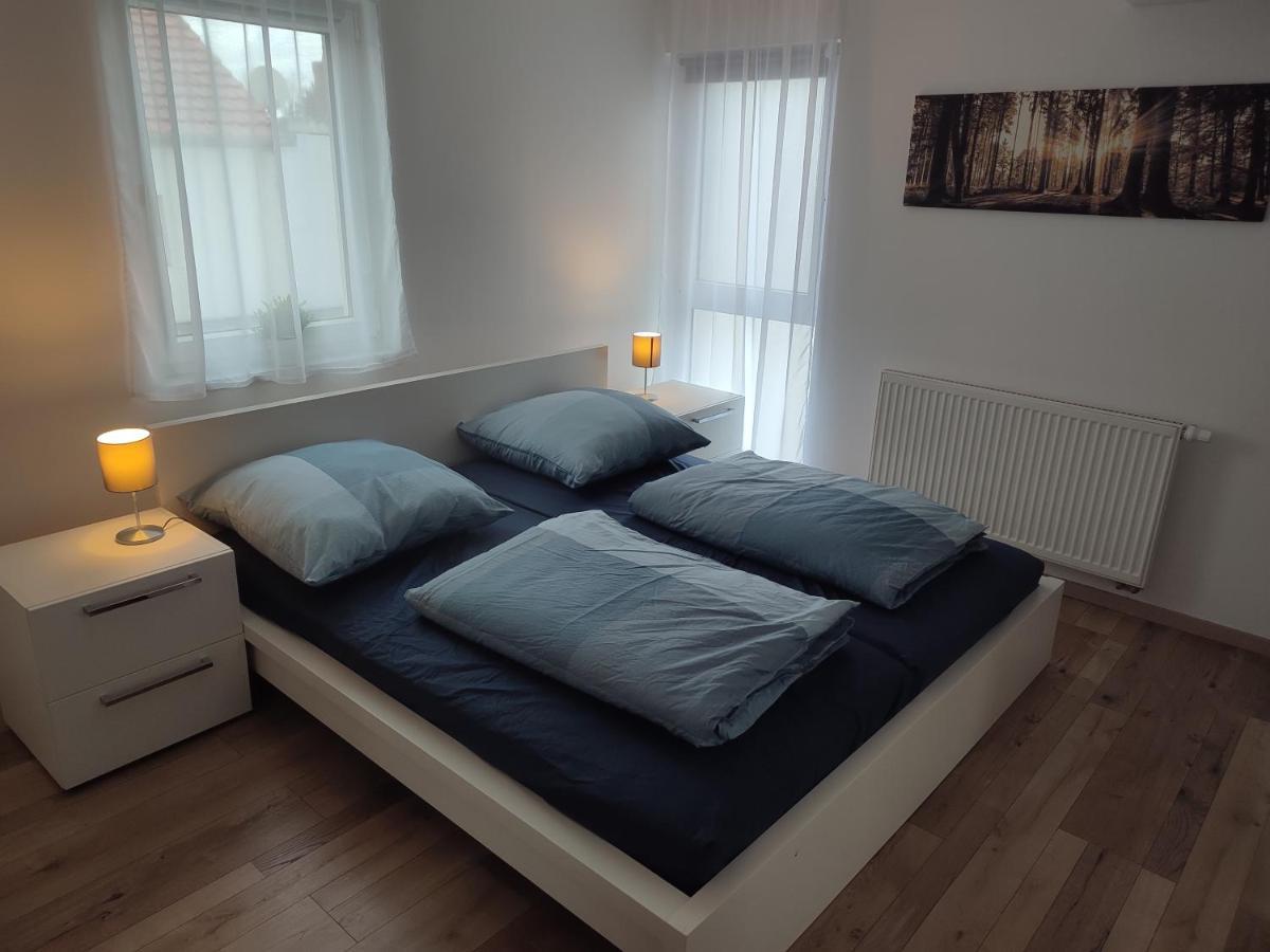 Ferienwohnung Suedpfalz Weingarten  ภายนอก รูปภาพ